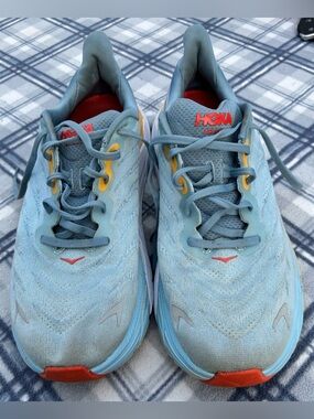 HOKA One One Men's Hoka Arahi 6 size 10.5D